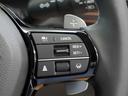 ｅ：ＨＥＶＺ　当社業務車両９インチコネクトディスプレイマルチビューカメラヒーター付パワーシートＢＯＳＥプレミアムサウンドシステムハンズフリーアクセスパワーテールゲートアダプティブドライビングビーム　全周囲モニター（25枚目）