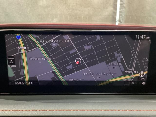 ＣＸ－３０ ＸＤ　レトロ　スポーツ　エディション　マツダコネクトナビ　ＥＴＣ　２カメラドラレコ　ＢＯＳＥスピーカー　電動シート　３６０°ビューモニター　１８インチＡＷ　ドライブレコーダー　ＬＥＤヘッド　レーダークルーズコントロール　フルセグＴＶ（4枚目）