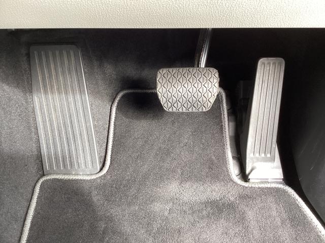 CX-60 XDハイブリッド エクスクルーシブ モダン 4WD マツダコネクトナビ ETC 前後ドラレコ 360°モニター BOSEサウンド SOSコール 20インチAW 360°ビュー 衝突軽減ブレーキ LEDライト オートハイビーム 追従式クルコン ETC(34枚目)