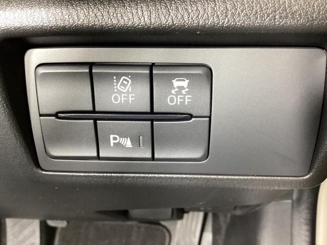 ロードスター 1.5 S スペシャルパッケージ 6MT Wエアバック ブルートゥース アドバンスドキー 1オーナー 地デジ 盗難防止装置 パワステ ナビTV 衝突安全ボディ 点検記録簿 横滑防止装置 メモリーナビ USBポート 運転席エアバッグ(6枚目)