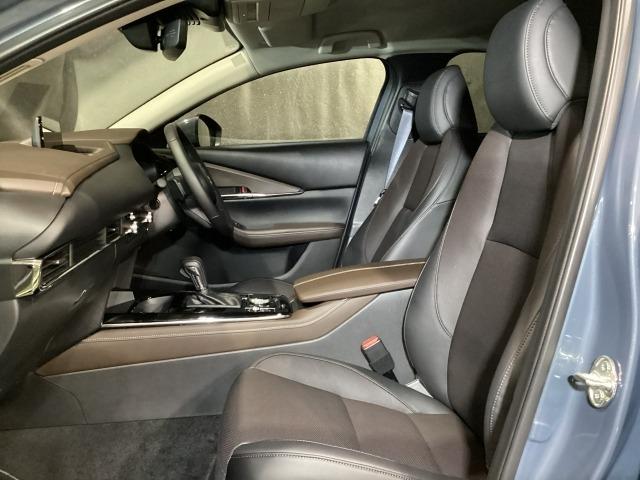 �L�����ׂ����e�͐��ɕx�񂾐U���z���E���^���̗̍p�ɂ��A�̂��ݍ���ł����悤�ȐS�n�悢�t�B�b�g���������I