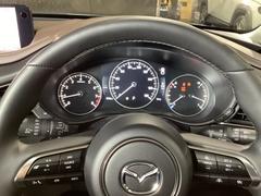 �ɥ饤�С����濴�˰�İ��ðǰ���᤭���϶����Ⱦ������ͻ�礷������ʥǥ��������Ѥ��ޤ���������ץ�ʤ��������夤���᡼�����ѥͥ����ͤ�ʷ�ϵ����Ф��ޤ��� 3