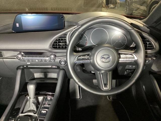 ＭＡＺＤＡ３ファストバック ２．０　２０Ｓ　プロアクティブ　ツーリング　セレクション　全周囲モニタ　レーダークルコン　車線逸脱警報装置　１オーナ　ＥＴＣ車載器　ＬＥＤライト　Ａライト　メモリーナビ　オートハイビーム　エアバッグ　ＡＢＳ　キーフリー　ナビＴＶ　記録簿　電動シート　ＵＳＢ（2枚目）