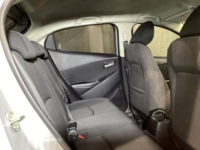 ＭＡＺＤＡ２ １５ＢＤ　４ＷＤ　ナビ・地デジ・３６０度カメラ・ＥＴＣ・ＬＥＤヘッドライト・衝突被害軽減Ｂ　地デジチューナー　３６０°カメラ　アダプティブクルーズコントロール　衝突軽減ブレーキ　コーナーセンサー　ＬＥＤライト　４ＷＤ（10枚目）