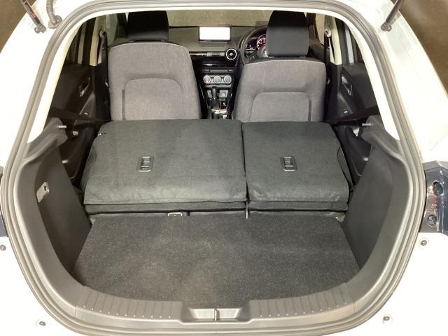 ＭＡＺＤＡ２ １５ＢＤ　４ＷＤ　ナビ・地デジ・３６０度カメラ・ＥＴＣ・ＬＥＤヘッドライト・衝突被害軽減Ｂ　地デジチューナー　３６０°カメラ　アダプティブクルーズコントロール　衝突軽減ブレーキ　コーナーセンサー　ＬＥＤライト　４ＷＤ（12枚目）