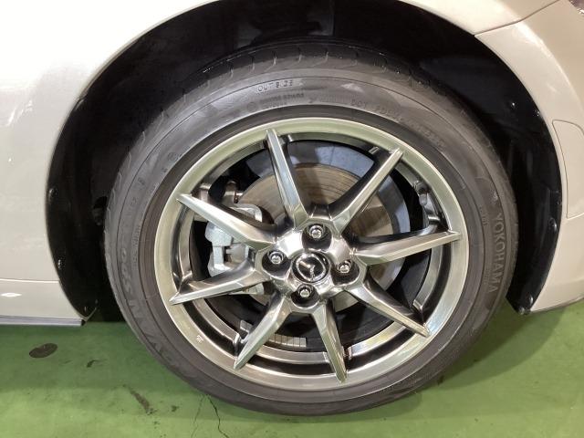 ロードスター １．５　ブラウン　トップ　６ＭＴ　ナビ・地デジ・バックカメラ・２．０ＥＴＣ・ＬＥＤヘッドライト・レザーシート・シートヒーター　１オーナー　衝突軽減ブレーキ　アルミホイール　本革シート　Ｂモニター　クルコン　ＬＥＤ　フルセグ（32枚目）