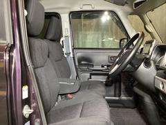 運転席の状態もグッド！年式・走行距離をほとんど感じさせない、大変きれいな室内です！ 7