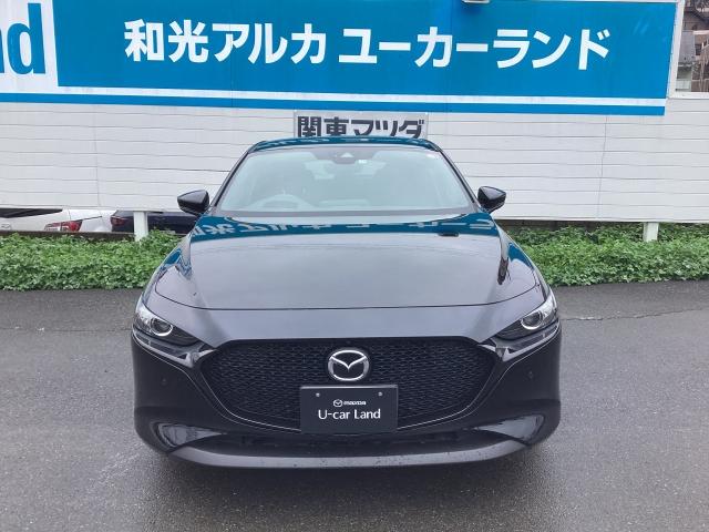 ＭＡＺＤＡ３ファストバック １．５　１５Ｓ　ツーリング　３６０度ビューモニター　レーダークルーズ　マツダコネクトナビ　アドバンスキーレス　ＥＴＣ　パーキングセンサー　オートライト　レーダクルーズ　ブルートゥース　ＤＶＤ再生可　ＬＥＤランプ　リアカメラ（8枚目）