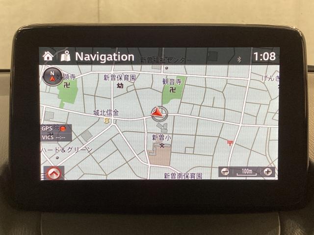 ＣＸ－３ ２．０　２０Ｓ　マツダコネクト　３６０°ビューモニター　純正アルミ　衝突軽減装置　クリアランスソナー　ＬＥＤヘッド　盗難防止装置　オートライト　ＥＴＣ付き　スマートキー＆プッシュスタート　エアコン　ＵＳＢ　ナビ＆ＴＶ（4枚目）