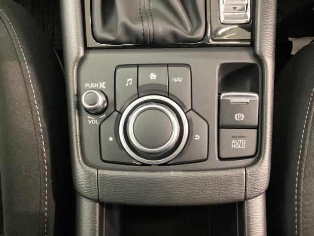 ＣＸ－３ ２．０　２０Ｓ　マツダコネクト　３６０°ビューモニター　純正アルミ　衝突軽減装置　クリアランスソナー　ＬＥＤヘッド　盗難防止装置　オートライト　ＥＴＣ付き　スマートキー＆プッシュスタート　エアコン　ＵＳＢ　ナビ＆ＴＶ（21枚目）