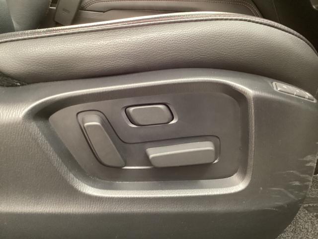 CX-5 2.2 XD スポーツ アピアランス ディーゼルターボ ディーゼルターボ マツダコネクト 360°ビュー 360度ビュー ソナー パワーテールゲート 追従クルコン BTオーディオ LEDライト 本革シート レーンキープ パワーシート ドラレコ サイドカメラ(8枚目)