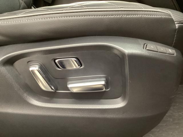 CX-8 2.2 XD エクスクルーシブ モード ディーゼルターボ 4 4WD サンルーフ BOSE 6人乗り 360度ビュー BTオーディオ オートハイビーム パワーゲート ワンオーナー車 AWD LKA LEDヘッドライト 本革シート USB ルーフレール サンルーフ(8枚目)