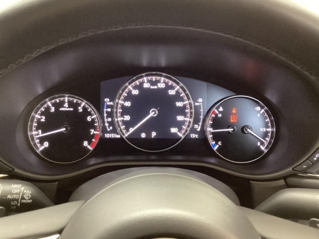 �h���C�o�[�𒆐S�Ɉ��O�O�ɖ����A�͋����Ə㎿�����Z�������㎿�ȃf�U�C�����̗p���܂����I