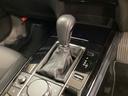 アクセルペダルを踏み込む量や速さに応じて変速パターンを適切に制御し、人馬一体の運転感覚を発揮してくれる６速オートマ！