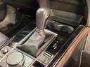 アクセルペダルを踏み込む量や速さに応じて変速パターンを適切に制御し、人馬一体の運転感覚を発揮してくれる６速オートマ！