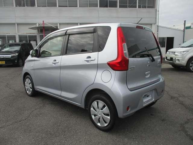 eKワゴン M e-アシスト ワンオーナー 禁煙車 踏み間違い防止アシスト i-stop 運転席シートヒーター 禁煙 キーレスキー 横滑り防止 オートエアコン ABS ベンチシート ワンオーナー ダブルエアバック パワーウインドウ(11枚目)