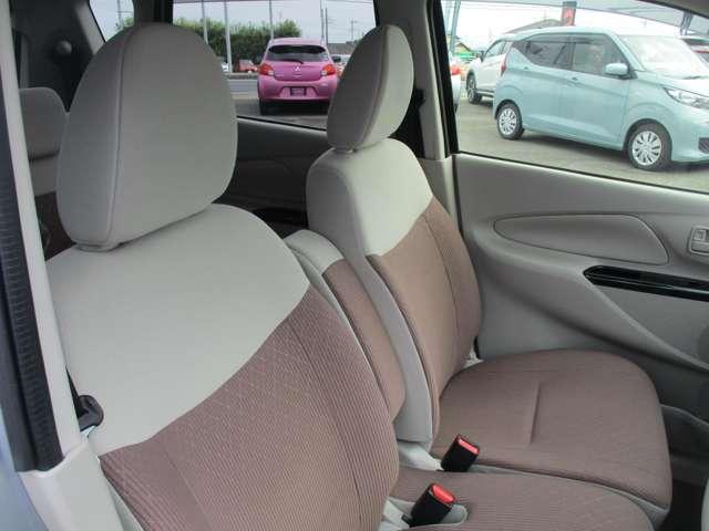 eKワゴン M e-アシスト ワンオーナー 禁煙車 踏み間違い防止アシスト i-stop 運転席シートヒーター 禁煙 キーレスキー 横滑り防止 オートエアコン ABS ベンチシート ワンオーナー ダブルエアバック パワーウインドウ(16枚目)