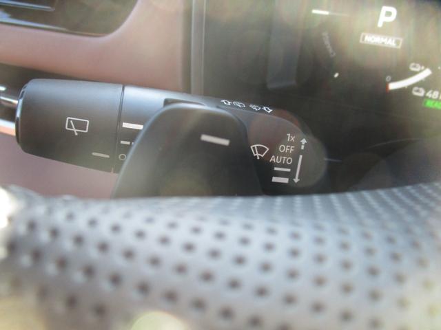 アウトランダーPHEV Pエグゼクティブパッケージ 試乗車UP ETC 禁煙車 コーナーセンサー 電動リアゲート(23枚目)