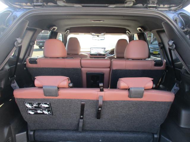 アウトランダーPHEV Pエグゼクティブパッケージ 試乗車UP ETC 禁煙車 コーナーセンサー 電動リアゲート(34枚目)