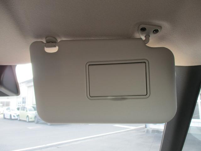 デリカミニ Ｔ　プレミアム　試乗車ＵＰ　衝突軽減装置　ターボエンジン　禁煙　記録簿付　寒冷地　パワステ　フルタイム４ＷＤ　エアバッグ　ＥＳＣ　クルコン　インテリキー　キーフリー　アルミホイール　ナビ　シートヒータ　セキュリティ（21枚目）