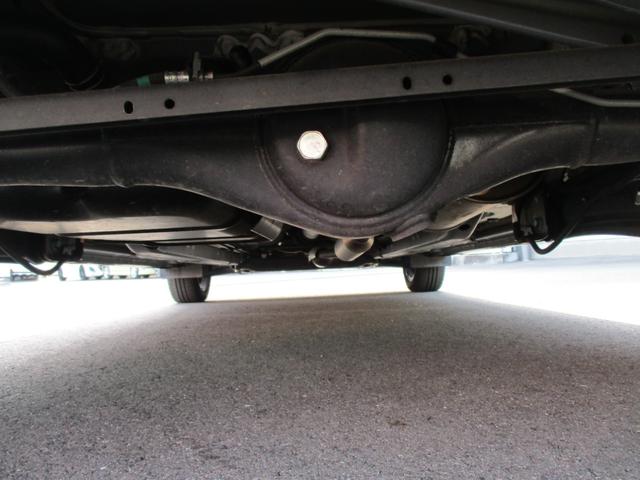 デリカミニ Ｔ　プレミアム　試乗車ＵＰ　衝突軽減装置　ターボエンジン　禁煙　記録簿付　寒冷地　パワステ　フルタイム４ＷＤ　エアバッグ　ＥＳＣ　クルコン　インテリキー　キーフリー　アルミホイール　ナビ　シートヒータ　セキュリティ（28枚目）