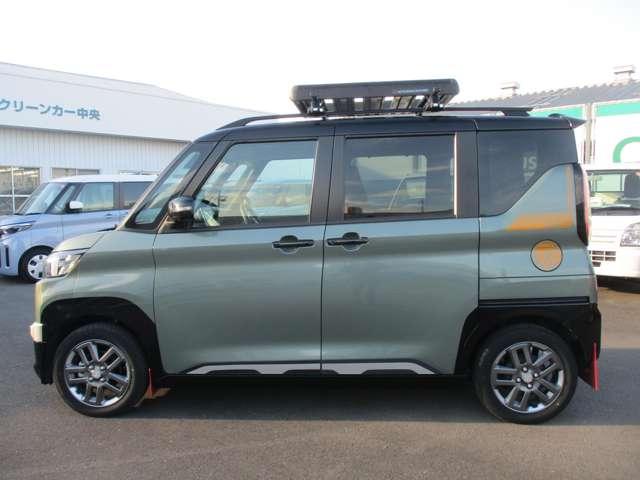 デリカミニ Ｔ　プレミアム　試乗車ＵＰ　衝突軽減装置　ターボエンジン　禁煙　記録簿付　寒冷地　パワステ　フルタイム４ＷＤ　エアバッグ　ＥＳＣ　クルコン　インテリキー　キーフリー　アルミホイール　ナビ　シートヒータ　セキュリティ（14枚目）