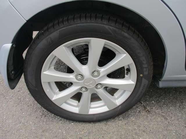 ミラージュ １．２Ｇ　ＥＴＣ　ワンオーナー　禁煙車　ナビ　アルミホイール　横滑り防止装置　ＥＴＣ　インテリキー　ワンオーナー　フルオートエアコン　盗難防止システム　メモリーナビ　キーレスエントリー　Ｗエアバック　ＡＢＳ（19枚目）