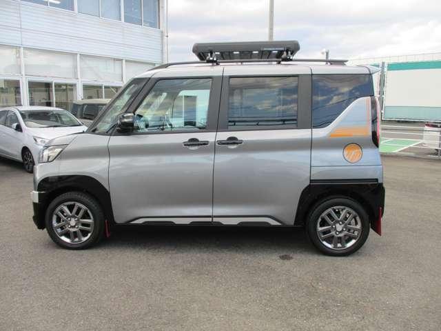 デリカミニ Ｔ　プレミアム　試乗車ＵＰ　衝突軽減装置　ターボエンジン　禁煙　記録簿付　寒冷地　パワステ　フルタイム４ＷＤ　エアバッグ　ＥＳＣ　クルコン　インテリキー　キーフリー　アルミホイール　ナビ　シートヒータ　セキュリティ（12枚目）