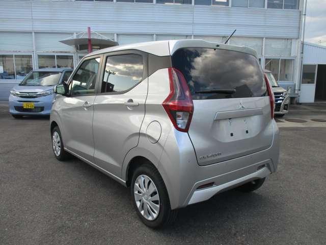 ｅＫワゴン Ｍ　レンタカーＵＰ　ＥＴＣ　フロントベンチシート　踏み間違い防止アシスト　リモコンキー　禁煙車　盗難防止装置　寒冷地仕様　ナビ　前席シートヒーター　パワーステアリング　ＥＴＣ　４ＷＤ　マニュアルエアコン（12枚目）