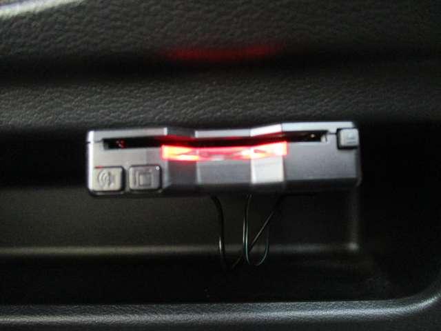 ｅＫワゴン Ｍ　修復歴有　ＥＴＣ　レンタカーＵＰ　フロントベンチシート　踏み間違い防止アシスト　リモコンキー　禁煙車　盗難防止装置　寒冷地仕様　ナビ　前席シートヒーター　パワーステアリング　ＥＴＣ　４ＷＤ　ＡＢＳ（5枚目）