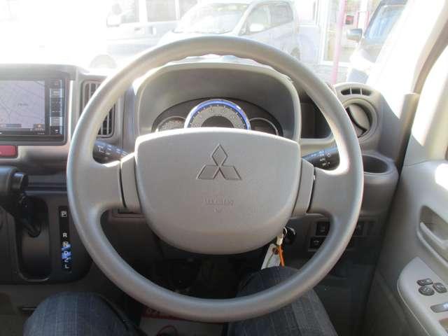 ミニキャブバン ブラボーターボ ワンオーナー ETC クリアランスソナー パワーウィンドゥ 記録簿 両側スライド 1オーナー キーレスキー フルセグTV ダブルエアバック ETC パワステ フルフラットシート 禁煙 エアコン ターボ(6枚目)