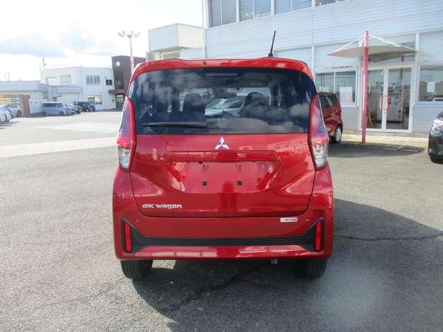 eKワゴン G ETC ワンオーナー 禁煙車 1オーナー 禁煙 衝突軽減ブレーキ 前席シートヒーター クリアランスソナー ETC スマートキー アイドリングストップ ベンチシート バックカメラ オートエアコン ABS(11枚目)