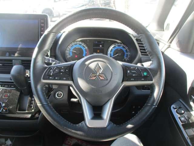 デリカミニ Ｔ　プレミアム　ＥＴＣ　ワンオーナー　ＥＴＣ車載器　クルコン　キーレスエントリー　ＡＢＳ　禁煙　エアバッグ　パワステ　ベンチシート　オートエアコン　ターボ車　フロントカメラ　バックカメラ　サイドカメラ　スマートキー（5枚目）