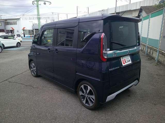 ｅＫクロススペース Ｇ　衝突被害軽減ブレーキ　アラウンドカメラ禁煙車　ＬＥＤヘッド　シートヒーター　スマートキー　車線逸脱警報　オートハイビーム　革巻きステアリング　純正１５インチアルミ（14枚目）