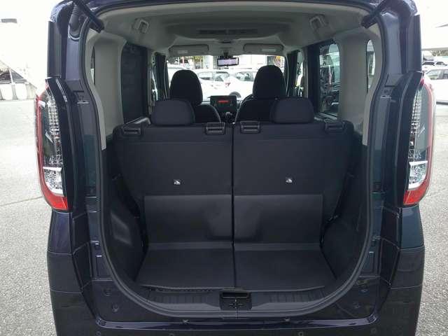 ｅＫクロススペース Ｇ　衝突被害軽減ブレーキ　アラウンドカメラ禁煙車　ＬＥＤヘッド　シートヒーター　スマートキー　車線逸脱警報　オートハイビーム　革巻きステアリング　純正１５インチアルミ（18枚目）