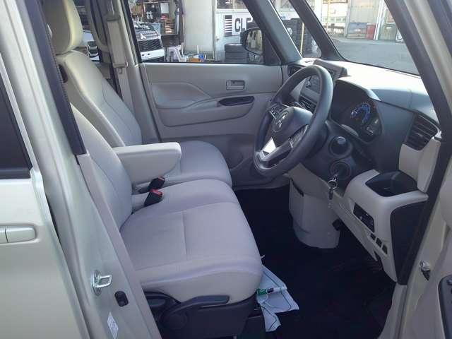 ｅＫスペース Ｍ　衝突被害軽減ブレーキ両側スライドドアＣＤチ（10枚目）