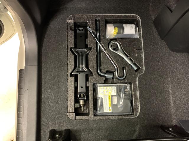 トール カスタムＧ　２ＷＤ　両側電動スライドドア・ＬＥＤヘッドライト・ディスプレイオーディオ・プッシュボタンスタート・アイドリングストップ・スマートアシスト・オートライト・オートマチックハイビーム・オートエアコン（41枚目）