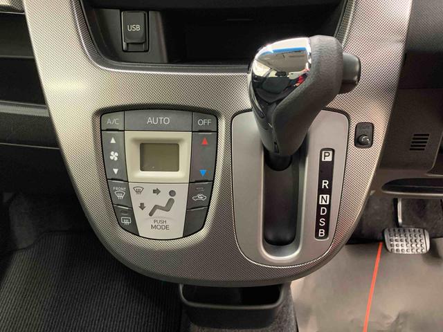 ムーヴ カスタム Xリミテッド SA 2WD LEDヘッドライト・オートライト・プッシュスタートボタン・アイドリングストップ・スマートアシスト・オートエアコン・ベンチシート・電動格納式ドアミラー・横開きバックドア(14枚目)