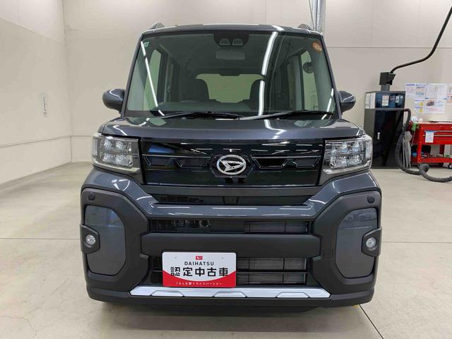 タント ファンクロスターボ 2WD 両側電動スライドドア・LEDヘッドライト・オートライト・オートマチックハイビーム・プッシュスタートボタン・アイドリングストップ・スマートアシスト・シートヒーター・電動格納式ドアミラー(5枚目)