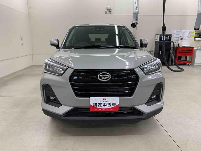 ロッキー プレミアムG 2WD LEDヘッドライト・オートライト・オートマチックハイビーム・プッシュスタートボタン・アイドリングストップ・シートヒーター・オートエアコン・電動パーキングブレーキ・スマートアシスト(5枚目)