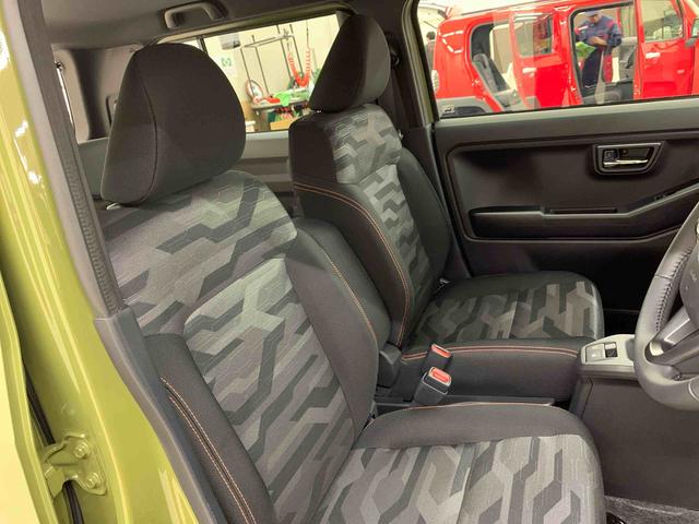 タフト Ｇ　２ＷＤ　ＬＥＤヘッドライト・オートライト・オートマチックハイビーム・プッシュスタートボタン・アイドリングストップ・オートエアコン・シートヒーター・電動格納式ドアミラー・スマートアシスト（16枚目）