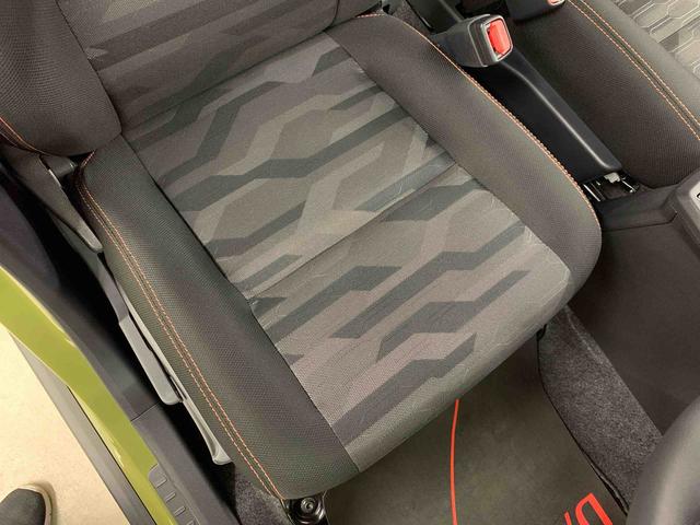 タフト Ｇ　２ＷＤ　ＬＥＤヘッドライト・オートライト・オートマチックハイビーム・プッシュスタートボタン・アイドリングストップ・オートエアコン・シートヒーター・電動格納式ドアミラー・スマートアシスト（32枚目）