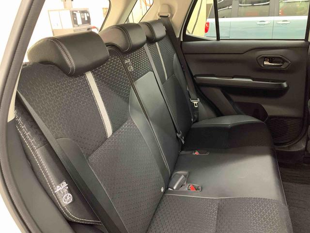 ロッキー プレミアムG 2WD LEDヘッドライト・オートライト・オートマチックハイビーム・プッシュスタートボタン・アイドリングストップ・シートヒーター・オートエアコン・電動格納式ドアミラー・スマートアシスト(17枚目)