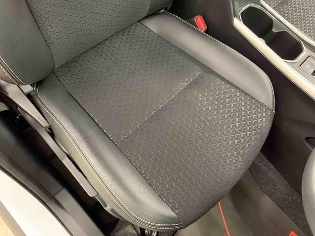 ロッキー プレミアムG 2WD LEDヘッドライト・オートライト・オートマチックハイビーム・プッシュスタートボタン・アイドリングストップ・シートヒーター・オートエアコン・電動格納式ドアミラー・スマートアシスト(32枚目)