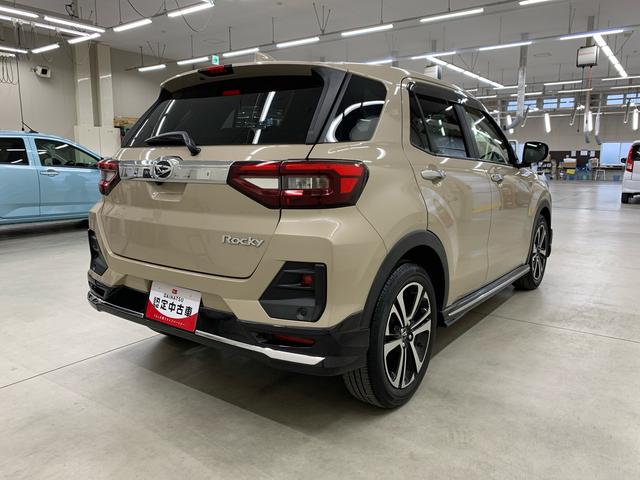 ロッキー プレミアム　２ＷＤ　ナビ・ドライブレコーダー・ＥＴＣ・ＬＥＤヘッドライト・オートライト・オートマチックハイビーム・プッシュスタートボタン・アイドリングストップ・シートヒーター・電動パーキングブレーキ・スマートアシスト（11枚目）