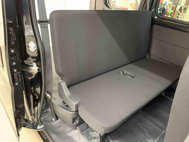 ハイゼットカーゴ ＤＸ　２ＷＤ　オートライト・オートマチックハイビーム・キーレスエントリー・アイドリングストップ・スマートアシスト・ＡＭＦＭラジオ・マニュアルエアコン（17枚目）