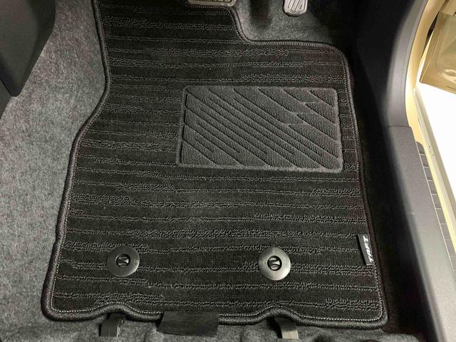 タフト Ｇ　クロムベンチャー　２ＷＤ　ＬＥＤヘッドライト・オートライト・オートマチックハイビーム・プッシュスタートボタン・アイドリングストップ・シートヒーター・オートエアコン・電動パーキングブレーキ・スマートアシスト（35枚目）