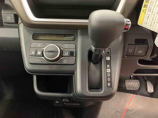 ムーヴ G 2WD 片側電動スライドドア・LEDヘッドライト・オートライト・オートマチックハイビーム・プッシュスタートボタン・アイドリングストップ・オートエアコン・電動パーキングブレーキ・スマートアシスト(14枚目)