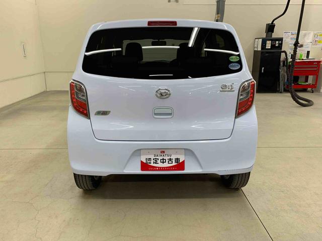 ミライース Ｘ　メモリアルエディション　２ＷＤ　キーレスエントリー・ナビ・マニュアルエアコン・アイドリングストップ・電動格納式ドアミラー（6枚目）