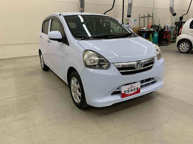 ミライース Ｘ　メモリアルエディション　２ＷＤ　キーレスエントリー・ナビ・マニュアルエアコン・アイドリングストップ・電動格納式ドアミラー（9枚目）